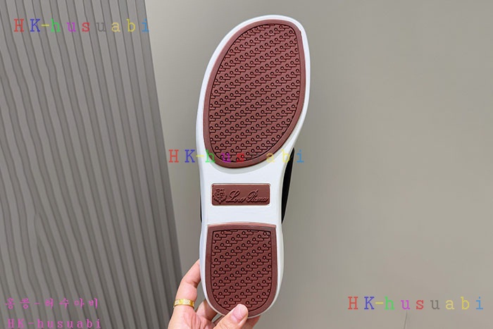 NEW 로로피아나 샌들 신상 LP  9580042