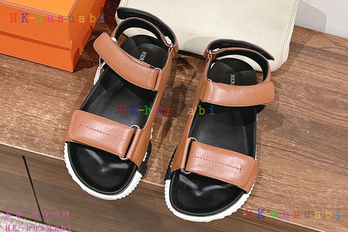 NEW 에르메스 샌들 신상 H 934704
