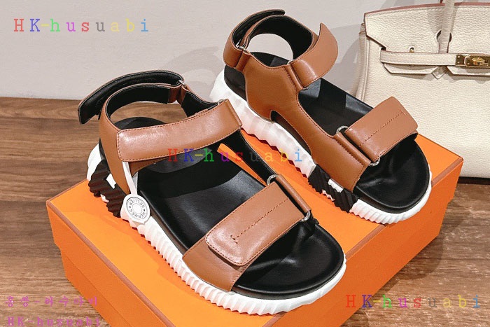 NEW 에르메스 샌들 신상 H 934704