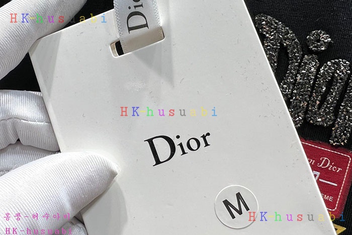 NEW디올 반팔티 신상 DR 558441