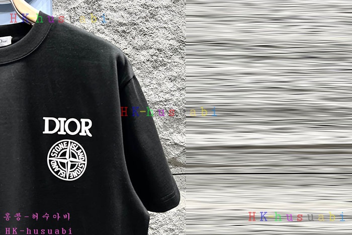 NEW디올 반팔티 신상 DR 558445