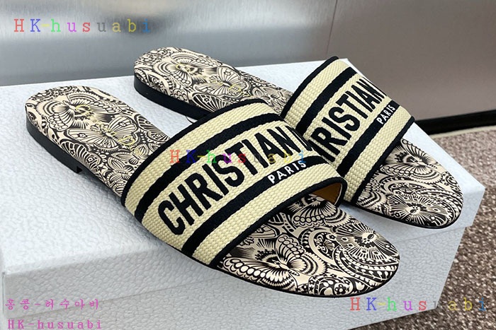 NEW 디올 샌들 신상 DR 5338010