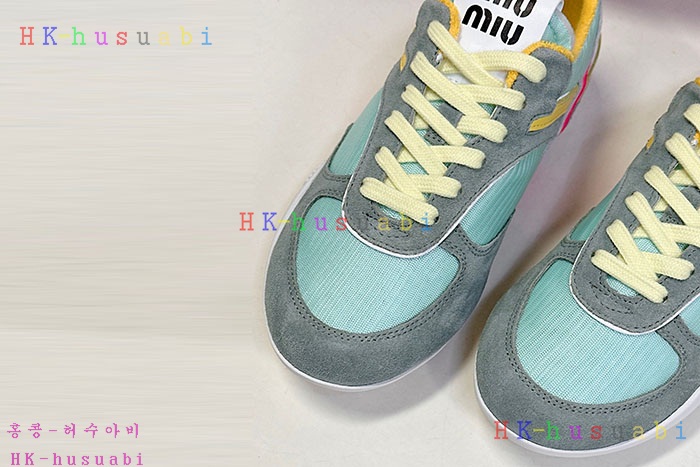 NEW 미우미우 신발 신상 MU 8858046