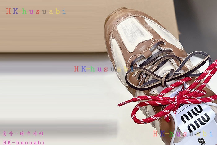 NEW 미우미우 신발 신상 MU 885901