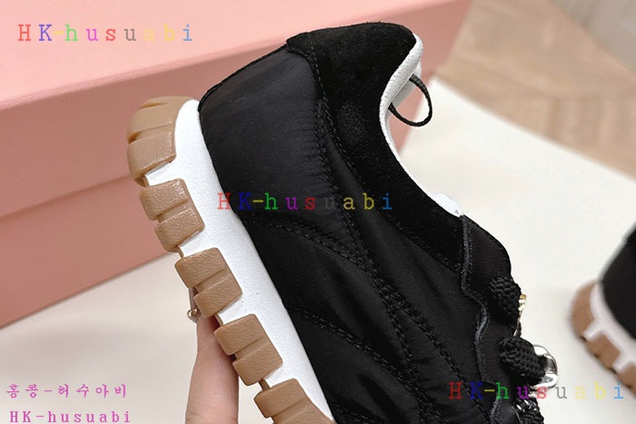 NEW 미우미우 신발 신상 MU 885910
