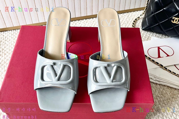 NEW 발렌티노 샌들 신상 V 6933502