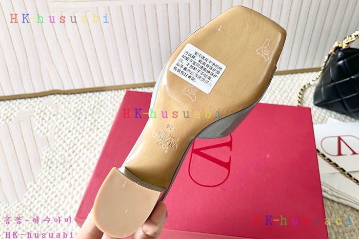 NEW 발렌티노 샌들 신상 V 6933502