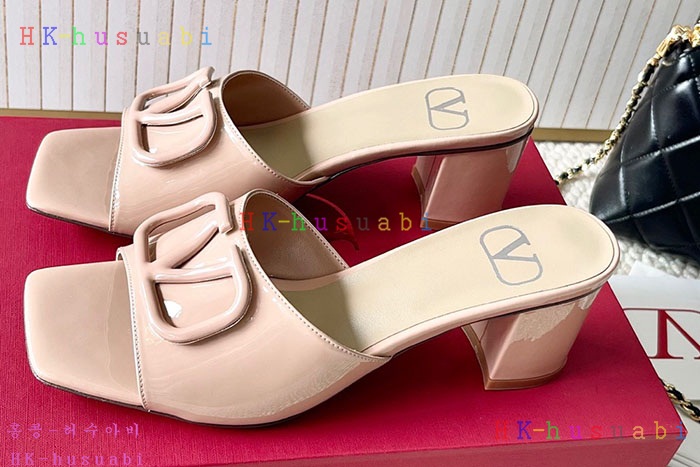 NEW 발렌티노 샌들 신상 V 6933502
