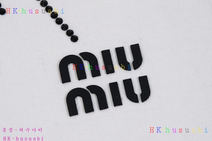 NEW 미우미우 반팔티 신상 M 8524079