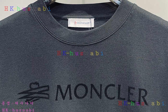 NEW 몽클레어 반팔티 신상 M 8250131