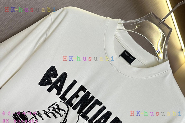NEW 발렌시아가 반팔티 신상 B 1750405