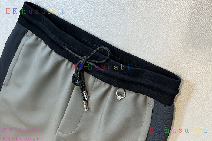 NEW 프라다 반바지 신상 P 2857021