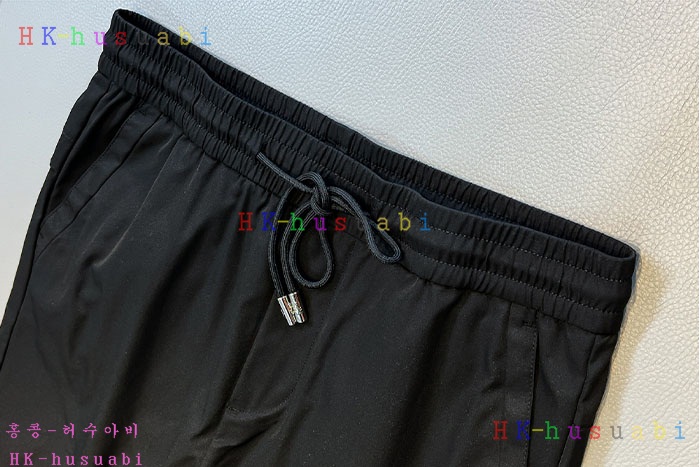 NEW 프라다 반바지 신상 P 2857026