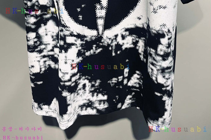 NEW 스톤 아일랜드 반팔티 신상 ST 9885401