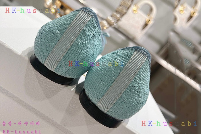 NEW 디올 신발 신상 DR 3816623