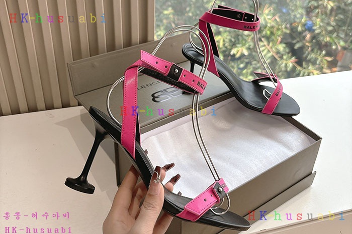 NEW 발렌시아가 신발 신상 B 5594406