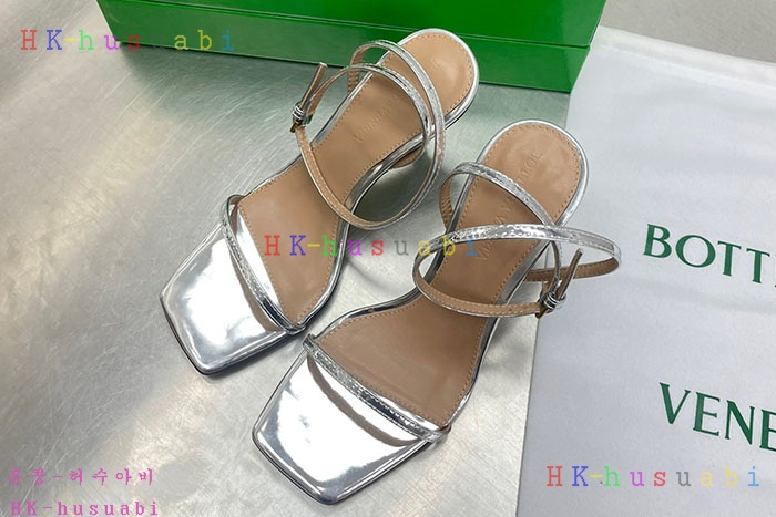NEW 보테가베네타 신발 신상 BV 5593340