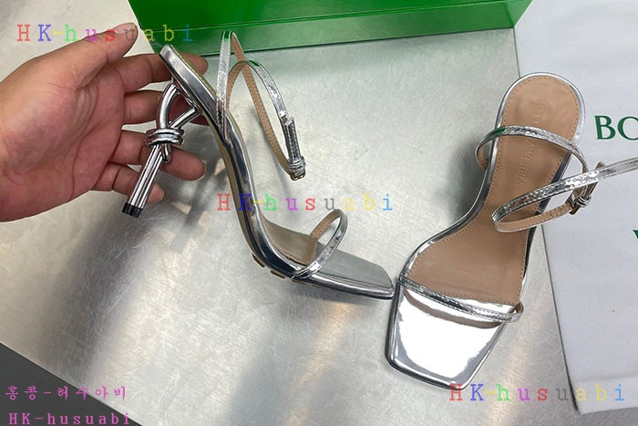 NEW 보테가베네타 신발 신상 BV 5593340