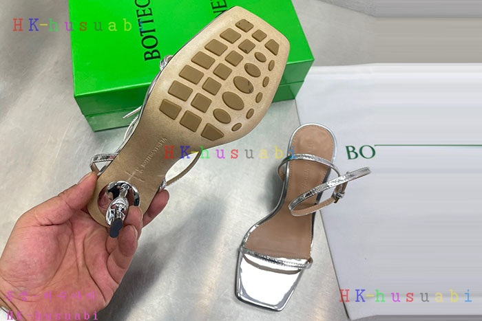 NEW 보테가베네타 신발 신상 BV 5593340
