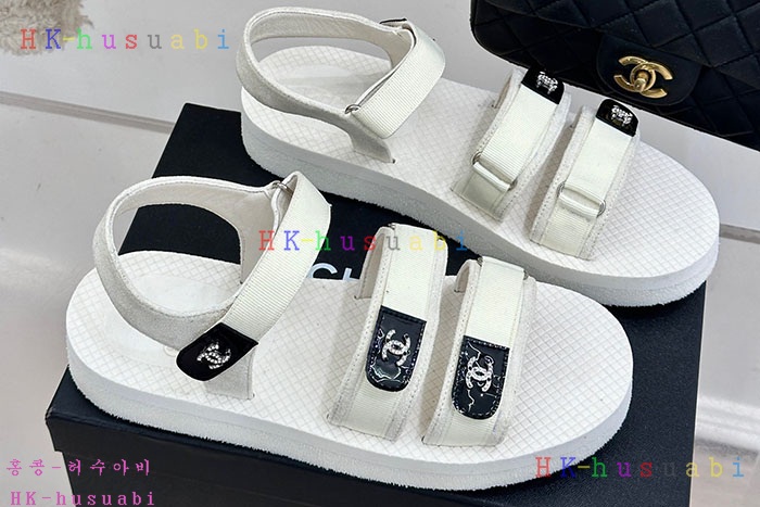 NEW 샤넬 샌들  신상 C 995807