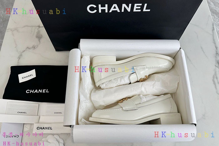 NEW 샤넬 로퍼  신상 C 3046602