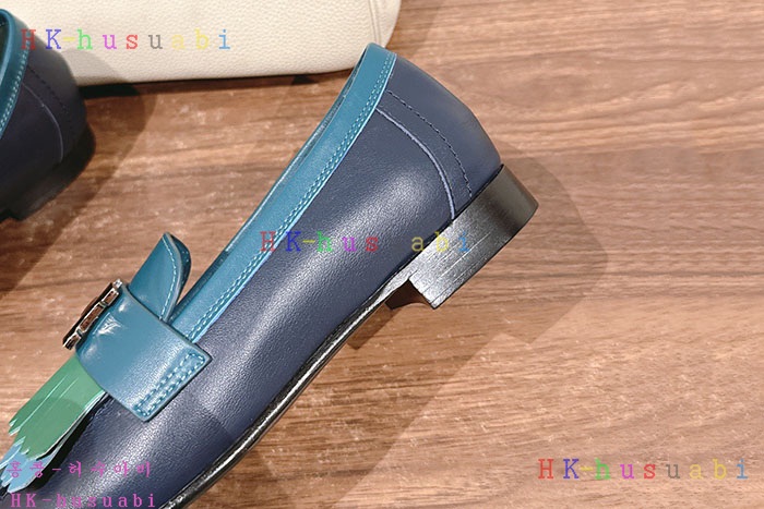 NEW 에르메스 로퍼 신상 H 4585812