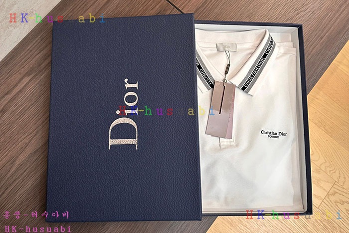 NEW 디올 반팔티 신상 DR 6658012