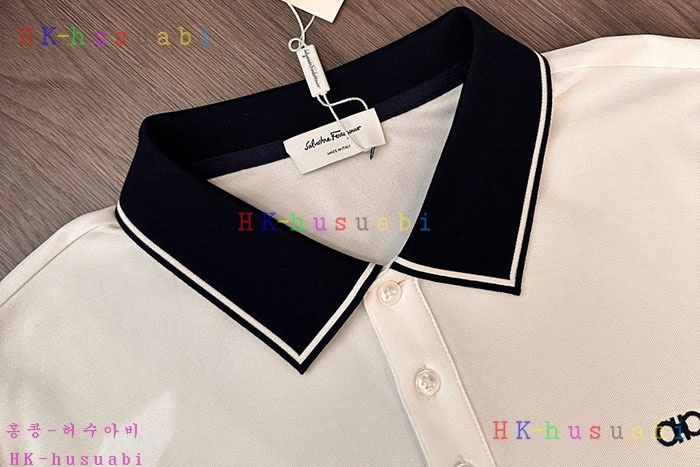 NEW 페라가모 카라 반팔티 신상 F 226224