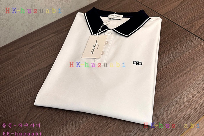 NEW 페라가모 카라 반팔티 신상 F 226224