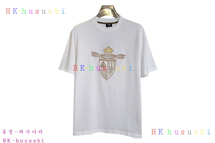 NEW 펜디 반팔티 신상 FD 559404