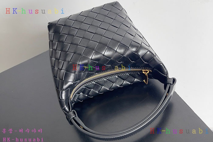 ★미러급★보테가베네타 캔디 월리스 숄더백 776781-3