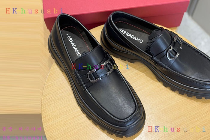 NEW 페라가모 신발 신상 F 5242241