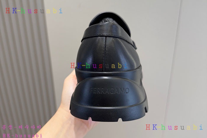 NEW 페라가모 신발 신상 F 5242241