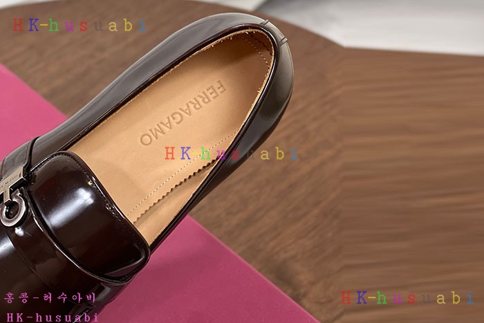 NEW 페라가모 신발 신상 F 5242245
