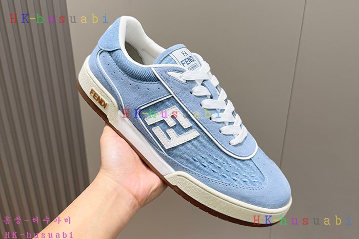 NEW 펜디 스니커즈 신상 FD 588244