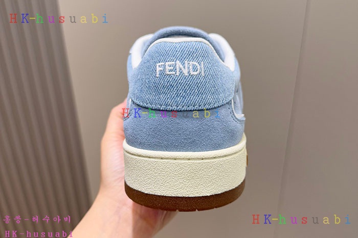 NEW 펜디 스니커즈 신상 FD 588244