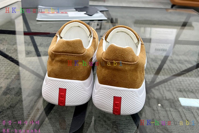 NEW 프라다 스니커즈 신상 P 225042