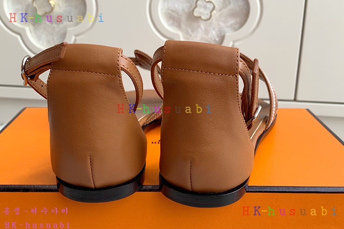 NEW 에르메스 샌들 신상 H 8033021