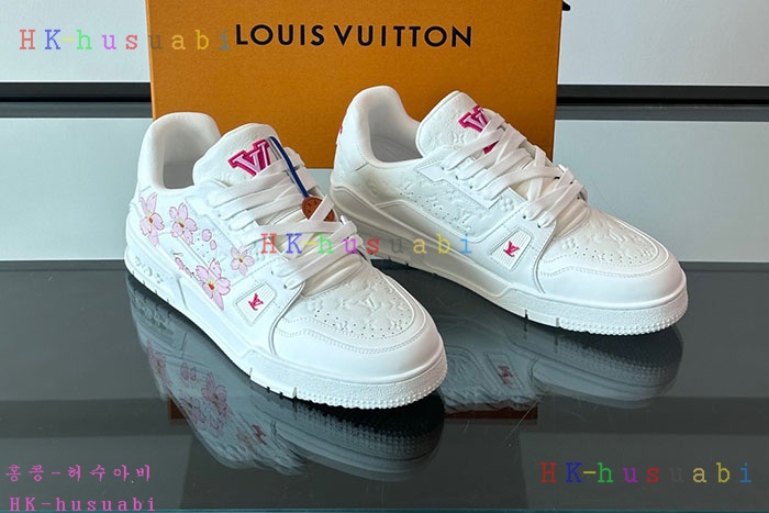 NEW 루이비통 스니커즈 신상 LV  90526601