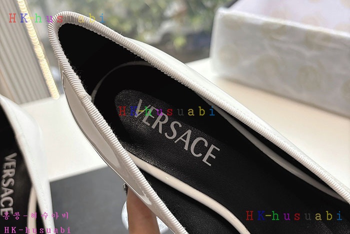 NEW 베르사체 신발 신상 V 45589908