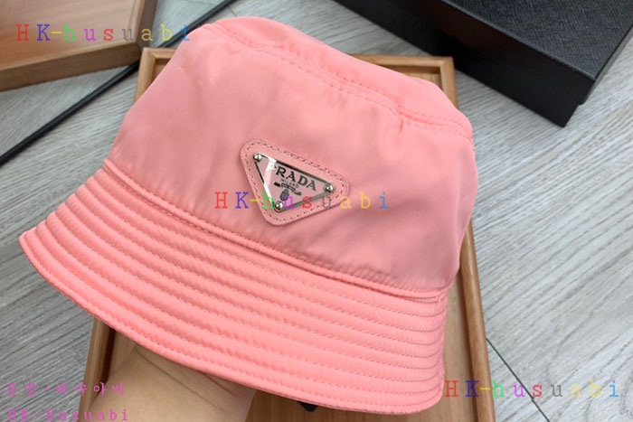 NEW 프라다 모자 신상 P 544702