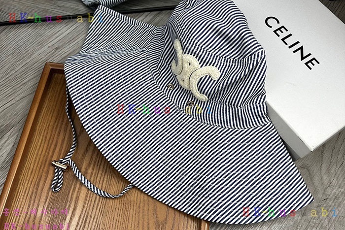 NEW 셀린느 모자 신상 C 6855809