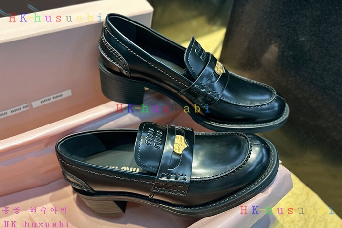 NEW 미우미우 로퍼 신상 MU  692250
