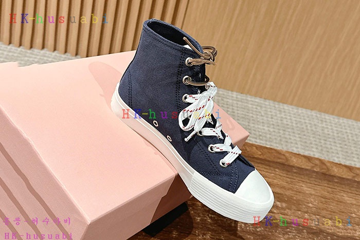 NEW 미우미우 신발 신상 MU 5584019