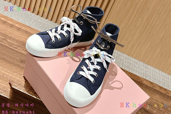NEW 미우미우 신발 신상 MU 5584019