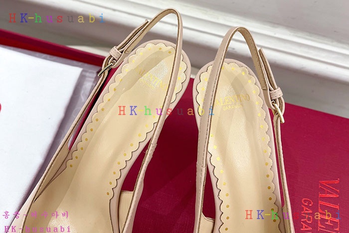 NEW 발렌티노 샌들 신상 V 2504403