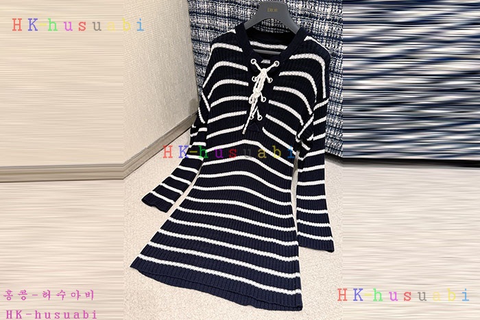NEW 디올 원피스 신상 DR 5582253