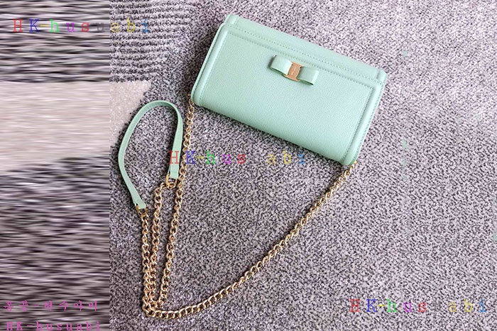 ڹ̷ޡ ䷹ ٶ ü   P 22C940-4