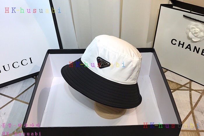 NEW 프라다 모자 신상 P 701105