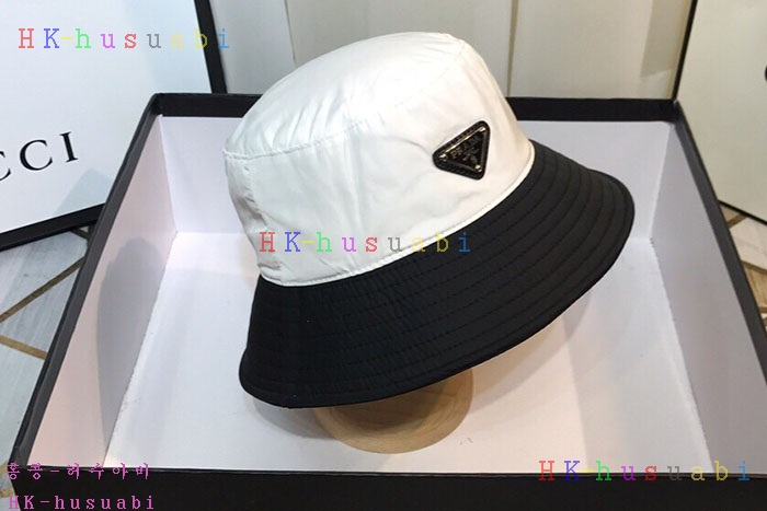 NEW 프라다 모자 신상 P 701105